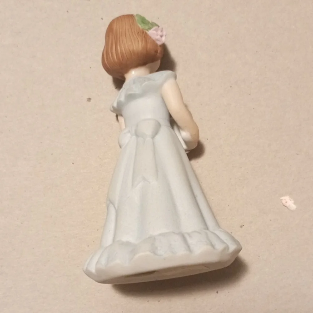 Enesco Growing Up Girls 6 Year Old Figurine NWOT